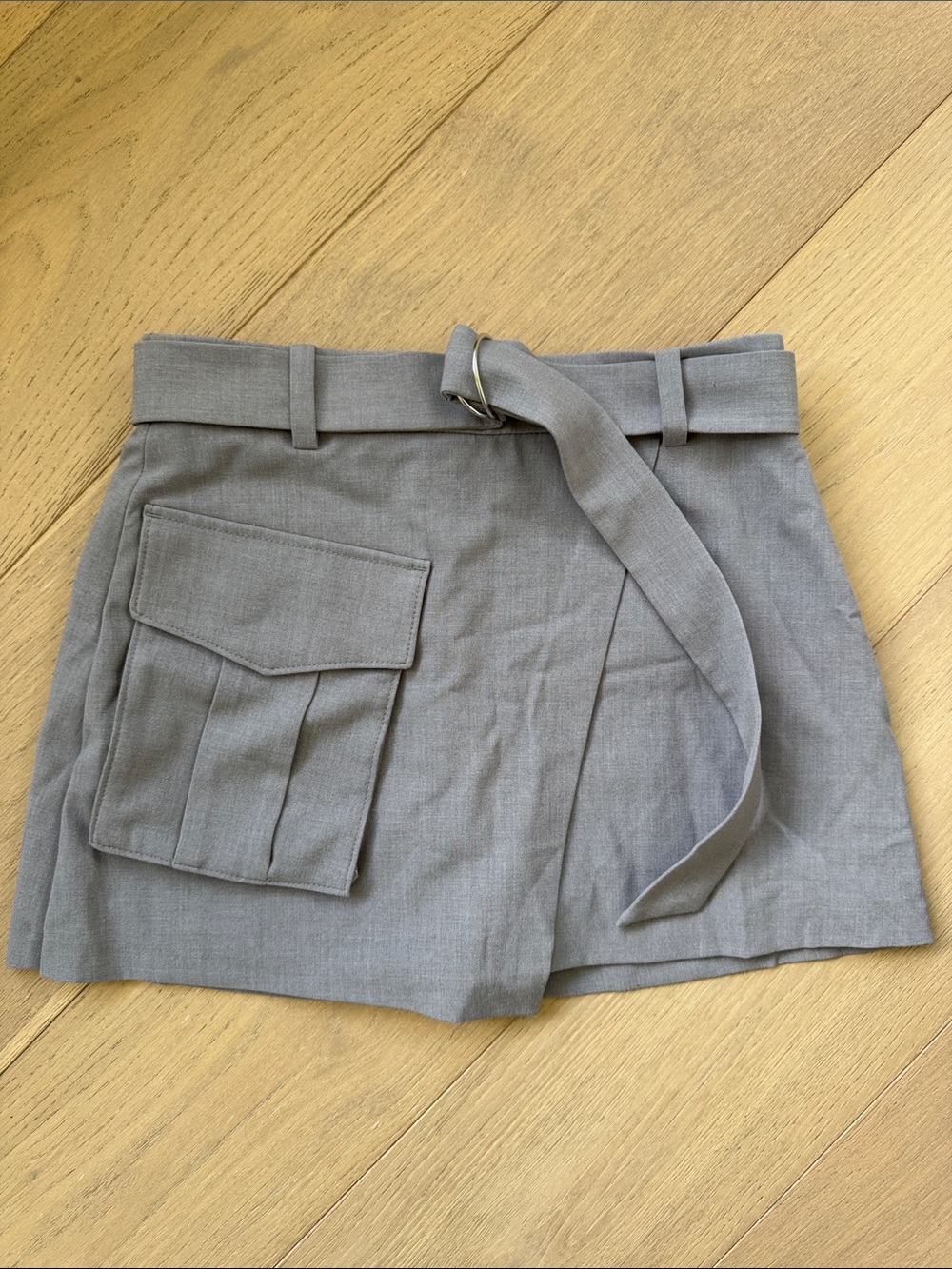 Abercrombie & Fitch Gray Belted Cargo Skort
